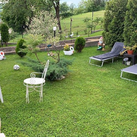 Casa Paunescu Milostea المظهر الخارجي الصورة