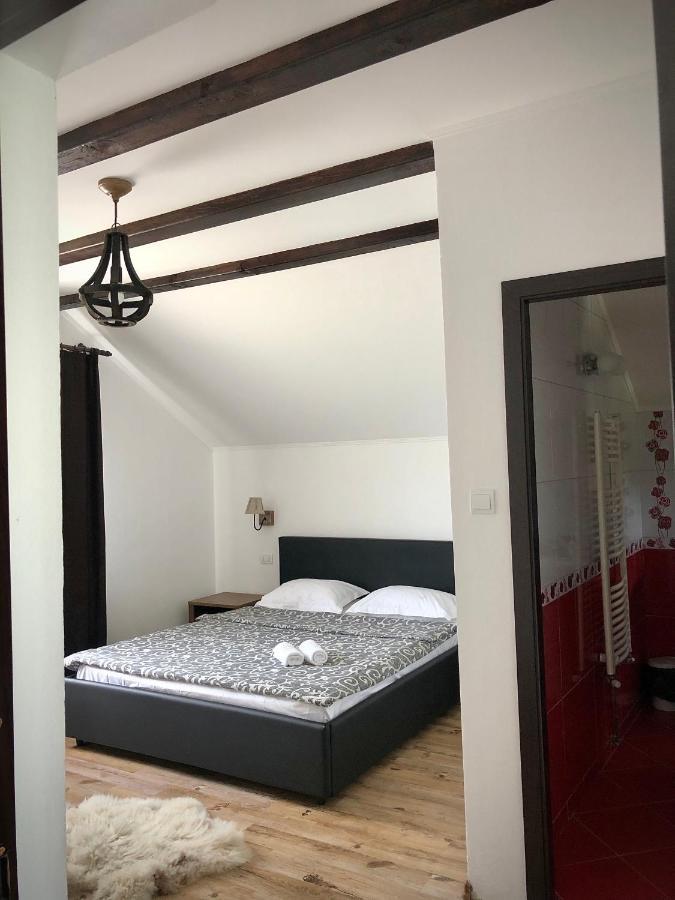 Casa Paunescu Milostea المظهر الخارجي الصورة